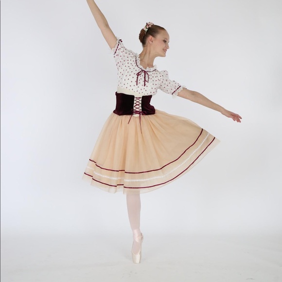 Meet your Posher, Anna - Picture 6 of 6